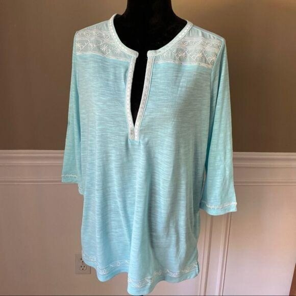 URBAN CO Cotton Size Small Oversized 3/4 Sleeve Top EMBRIODERED - Picture 1 of 8